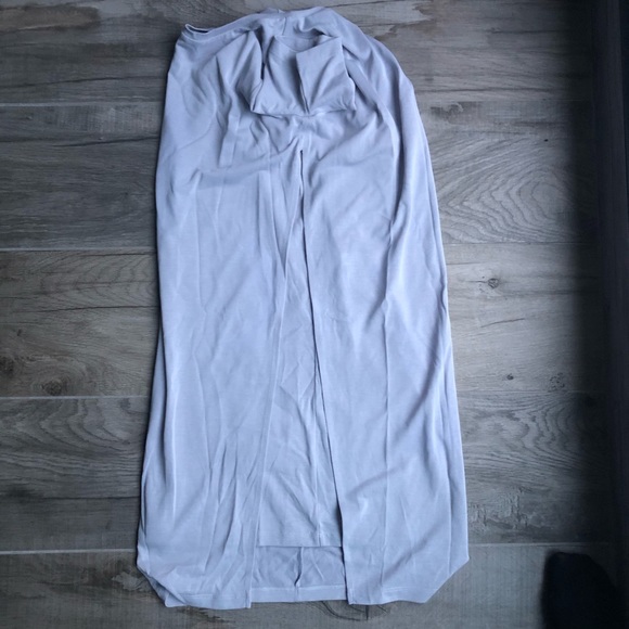 Club Monaco T-shirt dress with double layer design - Picture 4 of 6